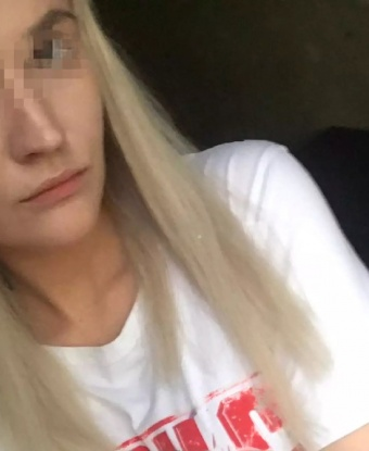 Опыт и страсть - вот мои главные козыри. В Москве я нахожусь, и готова встретиться с тобой в любое удобное время. В моем распоряжении широкий спектр услуг, которые принесут тебе настоящее удовлетворение. Хочешь расслабиться после напряженного рабочего дня? Позволь мне позаботиться о тебе! Со мной ты почувствуешь себя настоящим королем, ведь я умею слушать и сопровождать в любых разговорах. Получение и доставка удовольствия - это мое призвание. Жду твоего звонка 🌹☺️😉 Людмила
